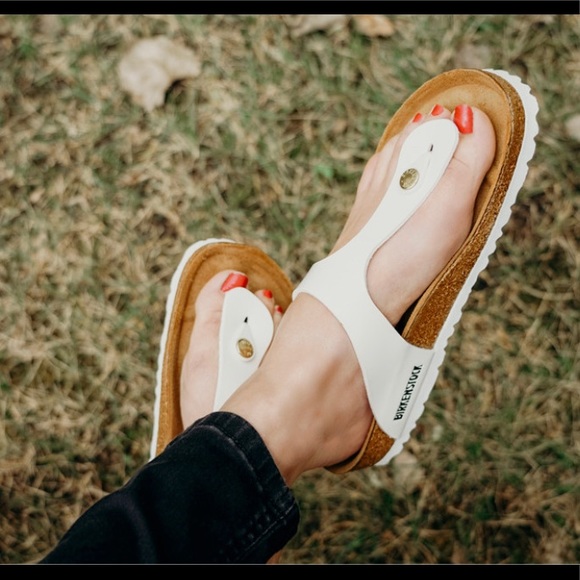 Birkenstock Shoes - Birkenstock Gizeh Sandals in Birko-Flor
